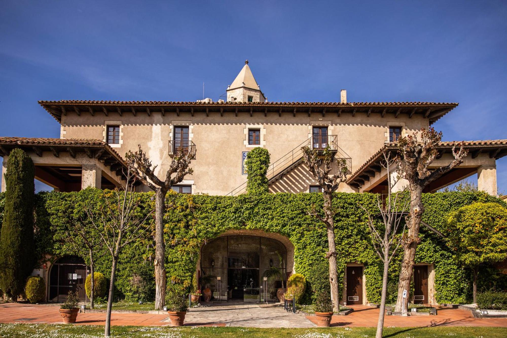 Rvhotels Palau Lo Mirador Torroella de Montgrí Exterior foto